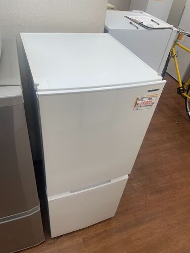 リサイクルショップどりーむ天保山店　No5367 冷蔵庫　２ドア　SHARP　２０２０年製　１５２L　扉留め具左右付替え可能♪