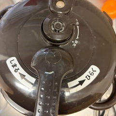 (お取引先決定)Pressure cooker  デジタル圧力鍋の画像