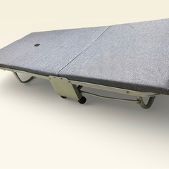 折りたたみコンパクトシングルベッドの画像