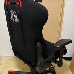 【引き取り限定】ゲーミングチェアの画像
