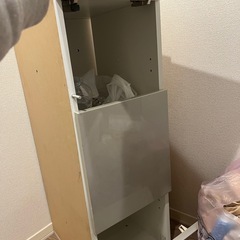 収納キャビネットの画像