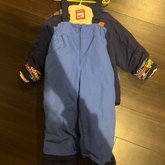 子供用　スキーウェアの画像