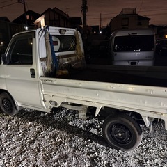 ホンダアクティトラック　　すぐに引き取ってくれる方値下げします！！記載書きをよく見てください。の画像