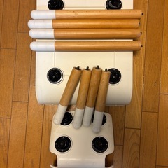 美品幼児用テーブルとチェアの画像