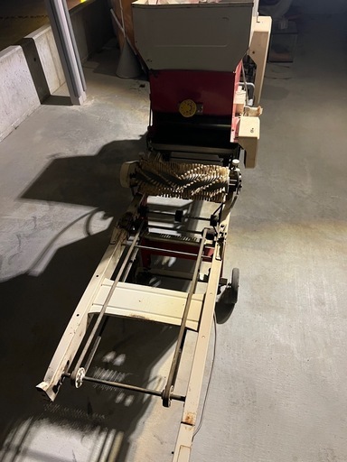 
スズテック種まき機