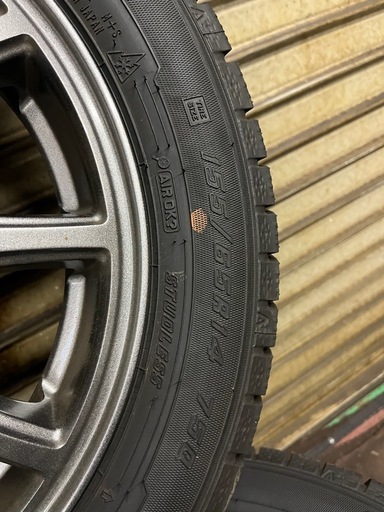 スタッドレスタイヤ　155/65r14