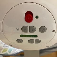 fisher price 電動バウンサー の画像