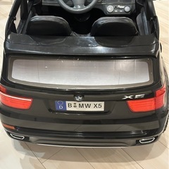 【週末値引き！！】子供用　電動　車　BMW x5 黒の画像