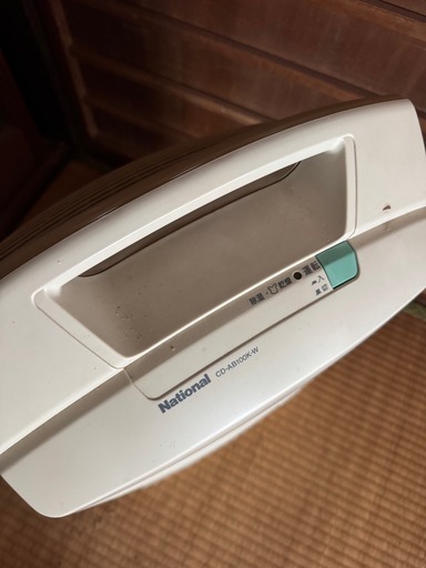 美品❗️National/パナソニック 除湿器パワフル除湿器CD-AB100K-W 美品❗️National/パナソニック 除湿器パワフル除湿器CD-AB100K-W