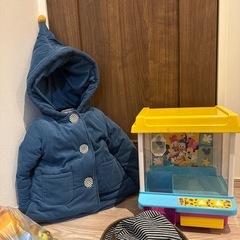 子ども服  おもちゃ まとめ売りの画像