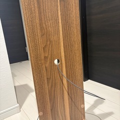 ダイソン　コードレスクリーナー　SV12 収納棚セットの画像