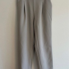 RANAN　ペプラムベストテーパードパンツセットアップ　グレージュの画像