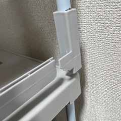 ダイソー　押し入れフリーラック(伸縮棚)の画像