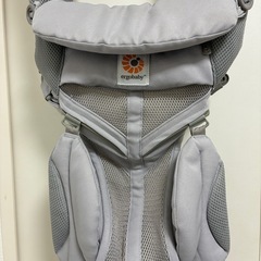 中古品エルゴオムニ360クールエア　抱っこ紐の画像