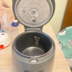 炊飯器の画像