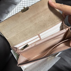 FURLA 長財布の画像