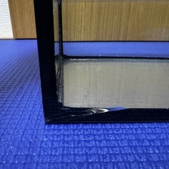 ガラス水槽　中古品　一部ヒビ有りの画像