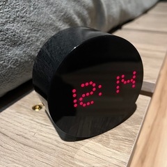 電波LED時計お譲りしますの画像