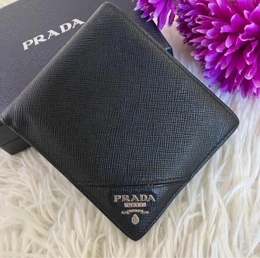 【極美品】プラダ PRADA 二つ折り財布 SAFFIANO METAL 【値下げ可】 