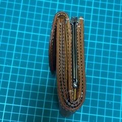 Dakotaがま口二つ折り財布の画像