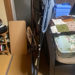折りたたみ式おむつ替えベッドの画像