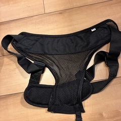 POLBANのヒップシート  ブラックの画像