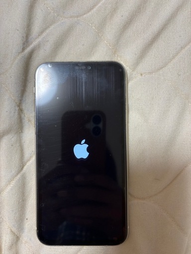 値下げしました！バッテリー液晶新品交換済！iPhone11  64G SIMフリー
本体のみ 動作全く問題無し美品！
