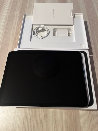 iPad A16  128GB シルバー