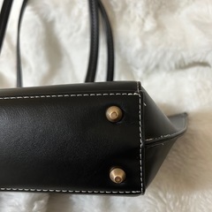 しまむら インフルエンサーコラボ商品 韓国っぽ横長バッグの画像