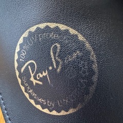 レイバンケースの画像