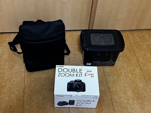 【お取引完了】Canon EOS Kiss X7 ダブルズームキット＋付属品多数セット