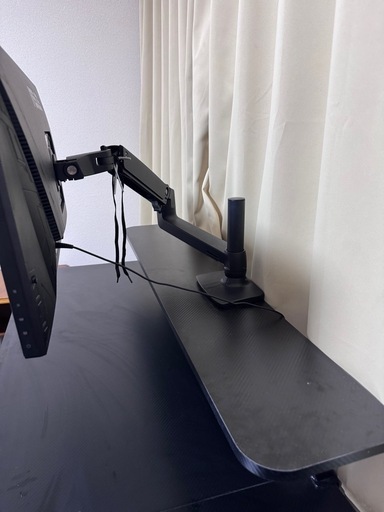 『2月15日まで！』
ゲーミングデスク、液晶、液晶押さえセット