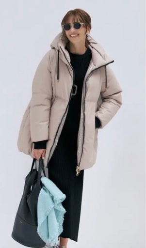 極美品✴︎ヘルノHERNOのダウンコート