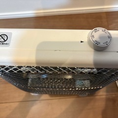 電気ストーブの画像