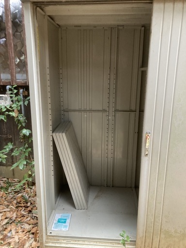 早い物勝ち‼️美品　タクボ　物置　鍵あります1900✖️1700✖️900