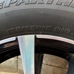 スタッドレスタイヤ　15インチ　４本セットの画像