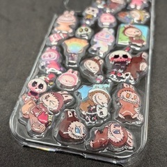 【新品】iPhone17ケース ラブブ(LABUBU)風 レジンコーティング つやつやの画像