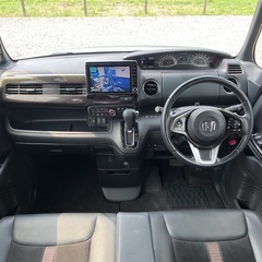 NBOXカスタム　ターボ　JF3 令和1年登録　車検令和8年8月の画像