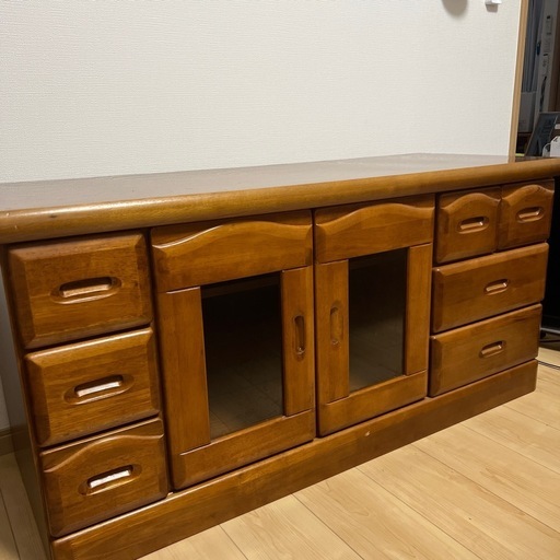 ブラウン木製キャビネット 引き出し2つ キャビネット 扉収納 ヴィンテージ風 ブラウン 脚付き 引き出し収納 幅