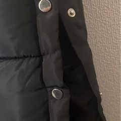 レディースロングダウンコート（ベンチコート）の画像