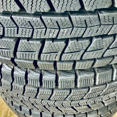 【早い者勝ち】DUNLOP ウインターマックス スタッドレス 18インチ 4本セット｜バリ山・格安の画像