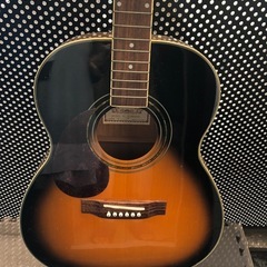 左利き用アコースティックギターの画像