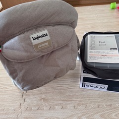 Inglesina fast ベビーテーブルチェアの画像