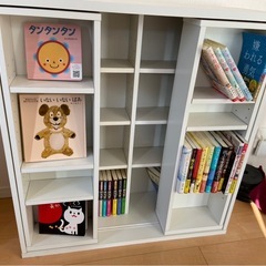 本棚の画像