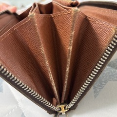 ルイヴィトン長財布
の画像