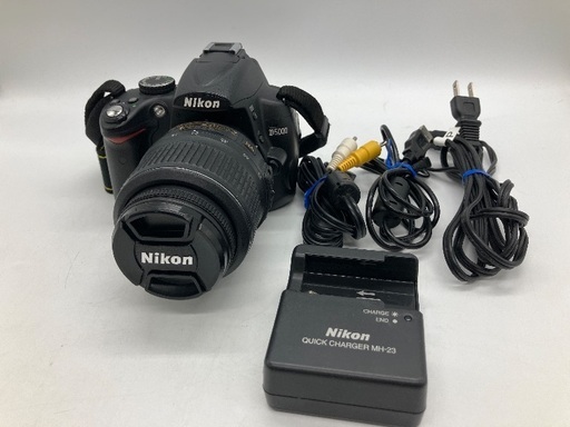 【トレファク足立扇店】ﾃﾞｼﾞﾀﾙ一眼ﾚﾌｶﾒﾗ Nikon D5000 ﾚﾝｽﾞｾｯﾄ ﾚﾝｽﾞ:18-55ｍｍ 充電器･USBｹｰﾌﾞﾙ･AVｹｰﾌﾞﾙ付