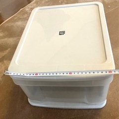 収納ケース大小２個の画像