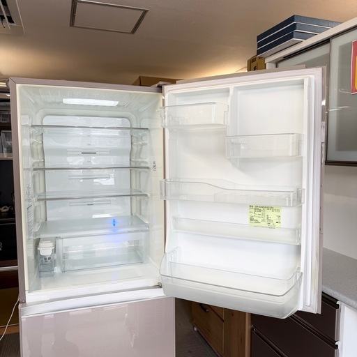 【超美品‼️】東芝  426Lノンフロン冷凍冷蔵庫 自動製氷 高級ガラスドア タッチパネル まんなか野菜室  2013年製