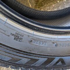 スタッドレスタイヤの画像