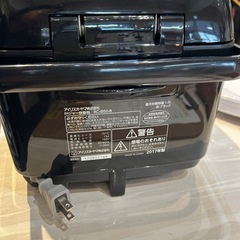 【アイリスオーヤマ炊飯器】【5.5合炊き】2017年製★クリーニング済み/6ヶ月保証付き【管理番号0121】五の画像